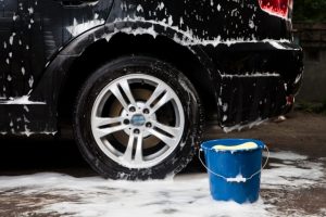 洗車の頻度はどのくらい?愛車に最適なタイミングとは イメージ写真